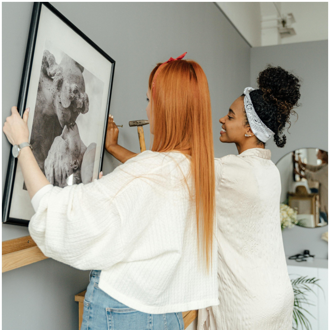 BEGINNER’S GUIDE TO HANGING WALL ART